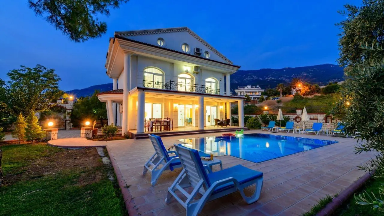 Musa - 5 Bedroom Holiday Villa In Hisaronu Fethiye