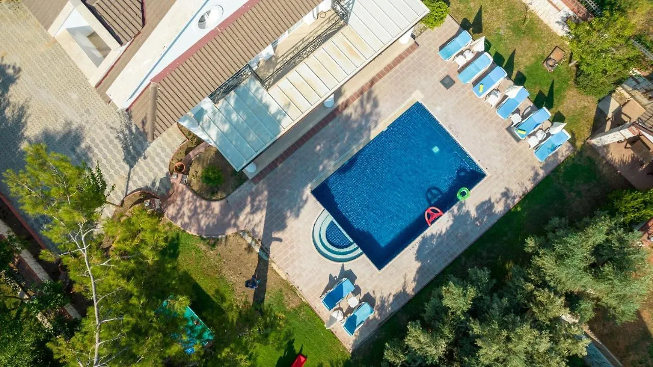 Musa - 5 Bedroom Holiday Villa In Hisaronu Fethiye