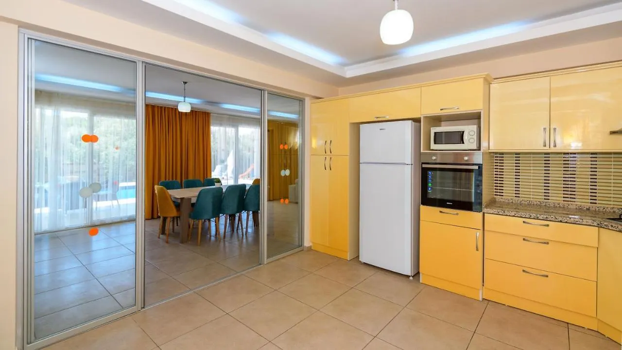 Musa - 5 Bedroom Holiday Villa In Hisaronu Fethiye Törökország