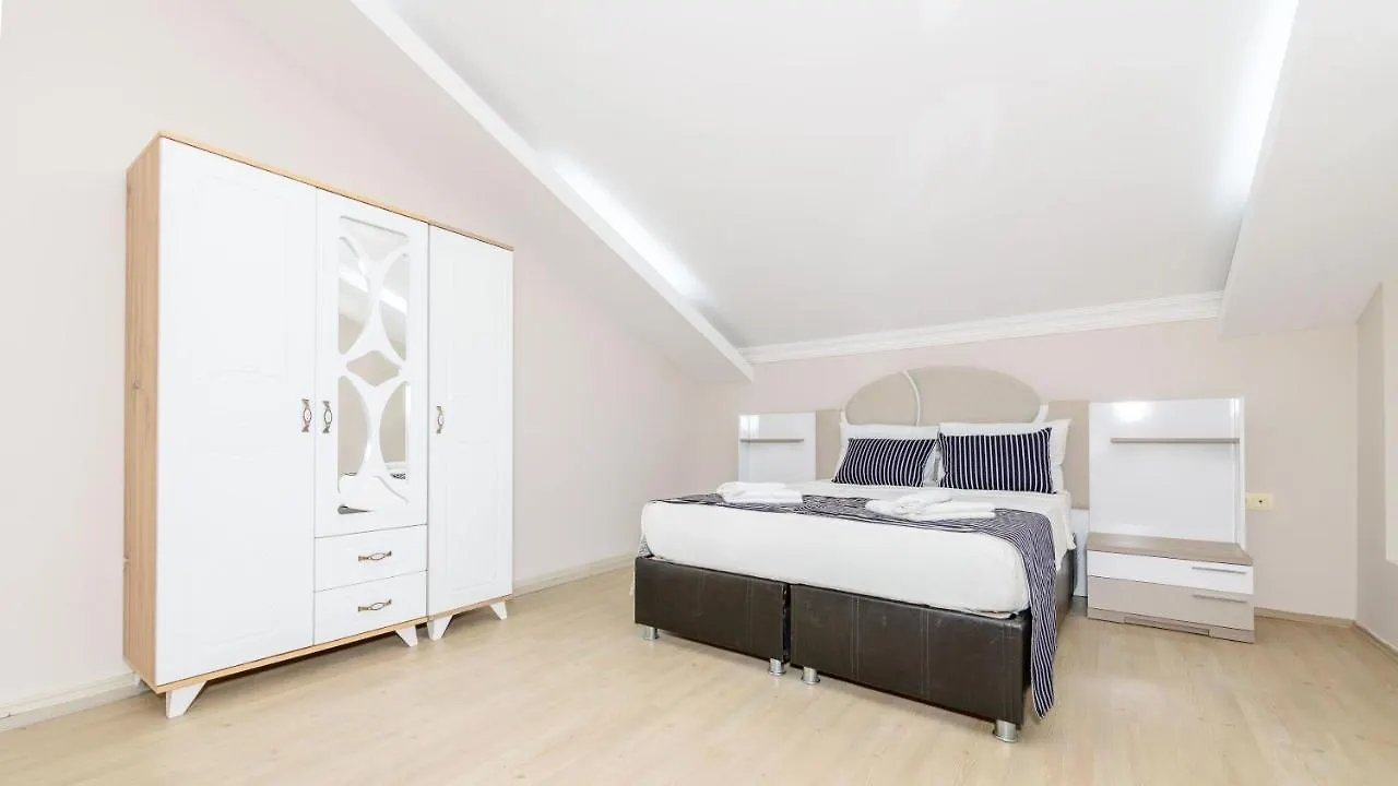 Musa - 5 Bedroom Holiday Villa In Hisaronu Fethiye