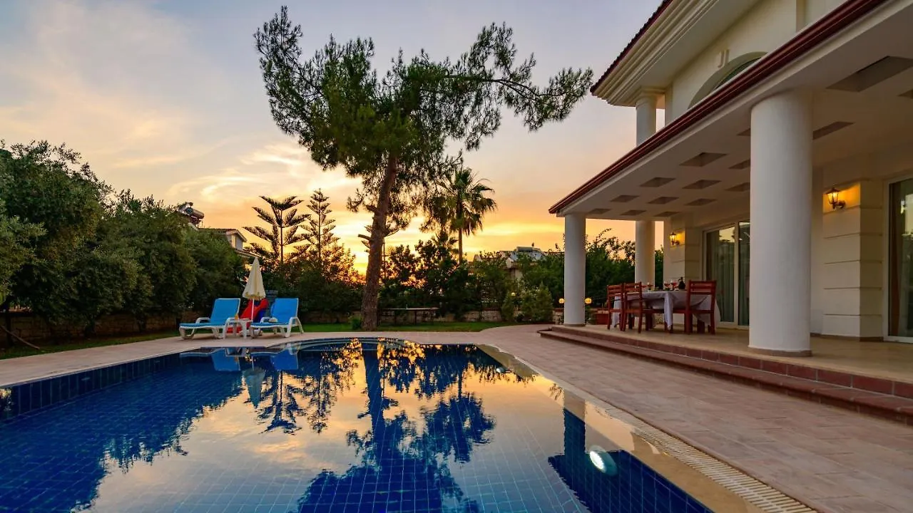Musa - 5 Bedroom Holiday Villa In Hisaronu Fethiye