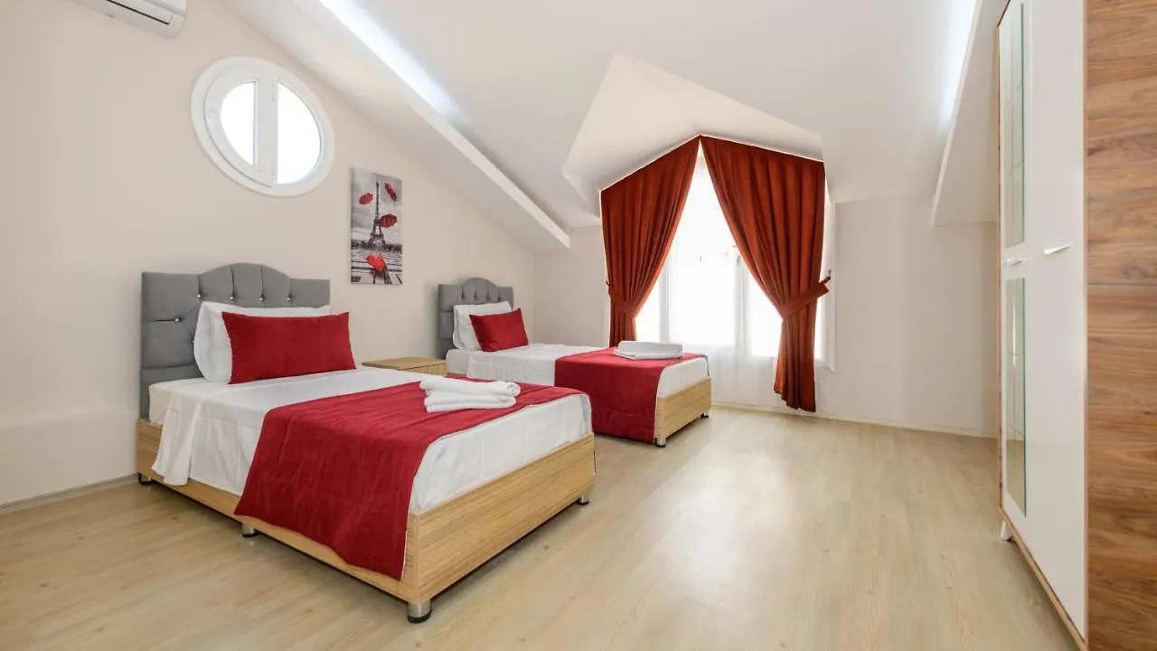 Musa - 5 Bedroom Holiday Villa In Hisaronu Fethiye