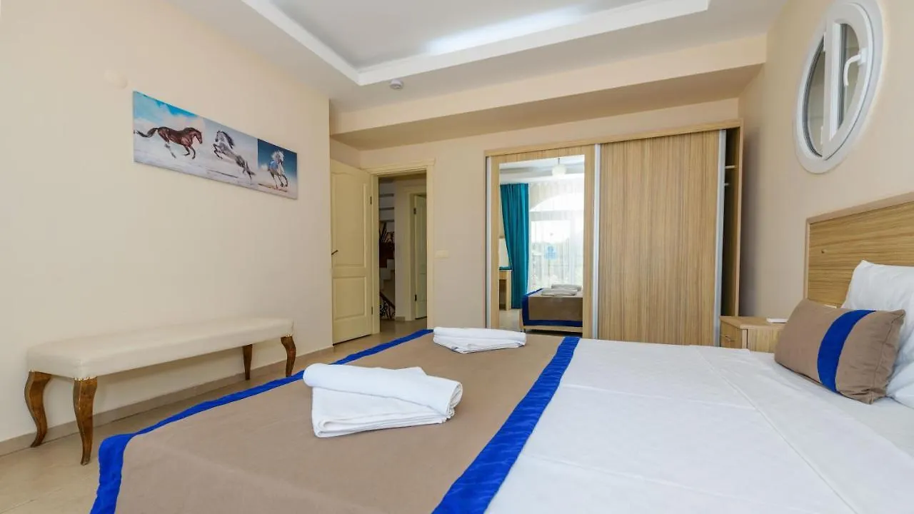 Musa - 5 Bedroom Holiday Villa In Hisaronu Fethiye