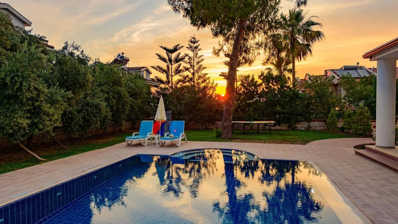 Musa - 5 Bedroom Holiday Villa In Hisaronu Fethiye Turquia