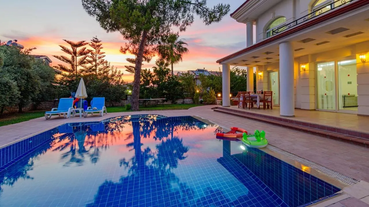 Musa - 5 Bedroom Holiday Villa In Hisaronu Fethiye 0*,  Turquia